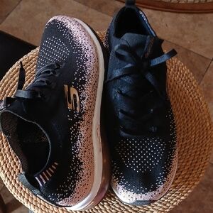 Skechers Black and Pink Athletic Shoes